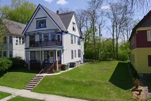 2444 N Palmer St, Milwaukee, WI 53212 - Photo 17