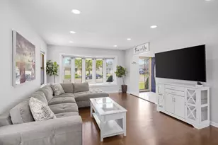 2021 18th Ave, Kenosha, WI 53140 - Photo 11