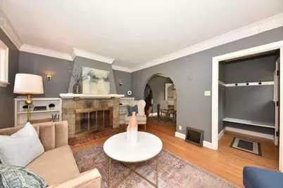 5352 N Kent Ave, Whitefish Bay, WI 53217 - Photo 7