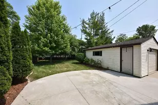 5352 N Kent Ave, Whitefish Bay, WI 53217 - Photo 33