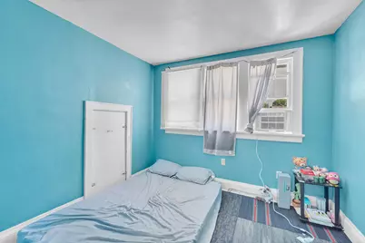 2111 W Burnham St #2111A, Milwaukee, WI 53204 - Photo 9