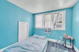 2111 W Burnham St, Milwaukee, WI 53204 - Photo 9
