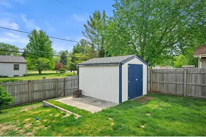 1331 E Maass Dr, Oak Creek, WI 53154 - Photo 31