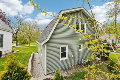 527  Water St, Lake Geneva, WI 53147 - Photo 41
