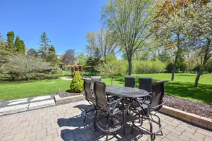 814 E Manor Cir, Bayside, WI 53217 - Photo 27