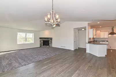 300 N Trailview Xing, Racine, WI 53185 - Photo 11