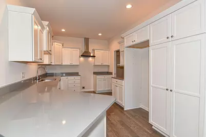 300 N Trailview Xing, Racine, WI 53185 - Photo 9