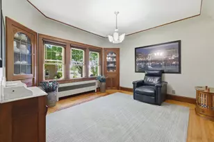 716 S 6th Ave, West Bend, WI 53095 - Photo 9
