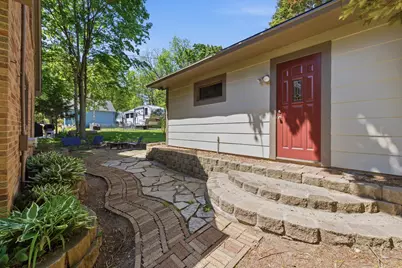 716 S 6th Ave, West Bend, WI 53095 - Photo 39