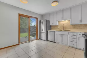 819 S Westhaven Pl, Appleton, WI 54914 - Photo 7