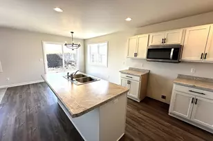 941 Sully Wy, Sheboygan Falls, WI 53085 - Photo 5