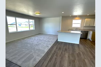 947  Sully Way, Sheboygan Falls, WI 53085 - Photo 3