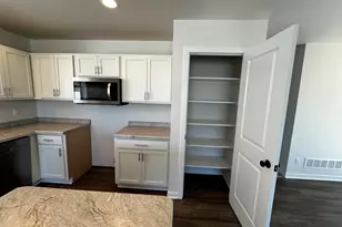 947 Sully Wy, Sheboygan Falls, WI 53085 - Photo 7