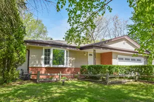 36640 Prairie Dr, Summit, WI 53066 - Photo 1