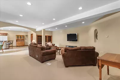 8234 S 43rd St, Franklin, WI 53132 - Photo 59