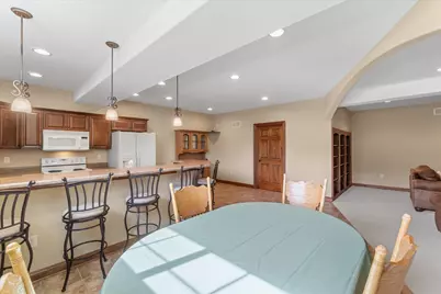 8234 S 43rd St, Franklin, WI 53132 - Photo 67