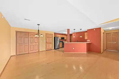 6020 S Buckhorn Ave #304, Cudahy, WI 53110 - Photo 3