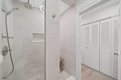 1270  Wisconsin St #211, Lake Geneva, WI 53147 - Photo 17