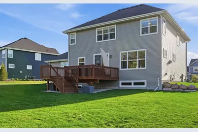 7464 S 50th St, Franklin, WI 53132 - Photo 15