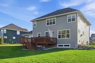 7464 S 50th St, Franklin, WI 53132 - Photo 15