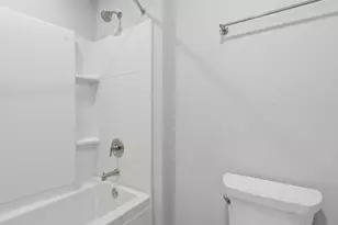 7464 S 50th St, Franklin, WI 53132 - Photo 57