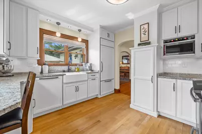 4971 N Idlewild Ave, Whitefish Bay, WI 53217 - Photo 13