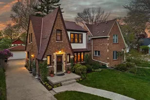 4971 N Idlewild Ave, Whitefish Bay, WI 53217 - Photo 35