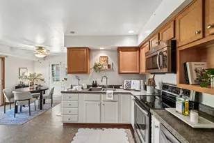 5544 Oakwood St, Greendale, WI 53129 - Photo 9