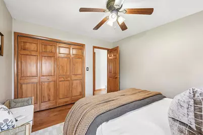 5544  Oakwood St, Greendale, WI 53129 - Photo 19