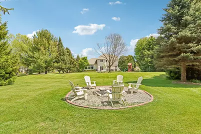 2335 N Forest Run, Summit, WI 53066 - Photo 47