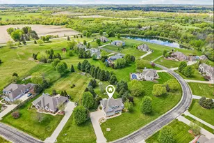 2335 N Forest Run, Summit, WI 53066 - Photo 53