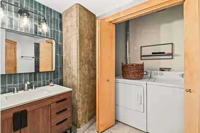 525 E Chicago St #205, Milwaukee, WI 53202 - Photo 31