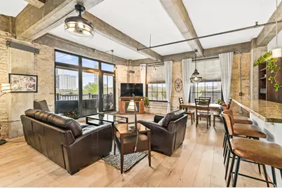 525 E Chicago St #205, Milwaukee, WI 53202 - Photo 7