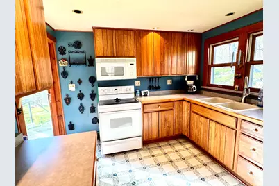 W228S8125  Guthrie Dr #8127, Vernon, WI 53103 - Photo 7