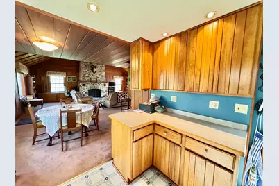 W228S8125  Guthrie Dr #8127, Vernon, WI 53103 - Photo 9