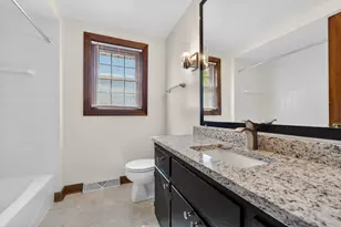 3953 S Victoria Ct, New Berlin, WI 53151 - Photo 17