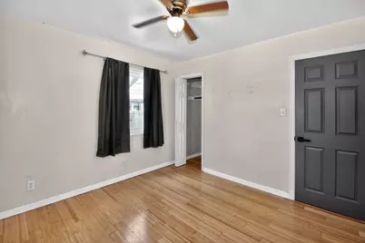 3036 S 50th St, Milwaukee, WI 53219 - Photo 9