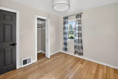 3036 S 50th St, Milwaukee, WI 53219 - Photo 13