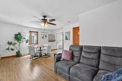 2108 S 93rd St, West Allis, WI 53227 - Photo 19