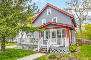 614 S Silver Lake St, Oconomowoc, WI 53066 - Photo 1