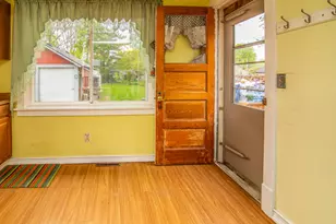 614 S Silver Lake St, Oconomowoc, WI 53066 - Photo 13