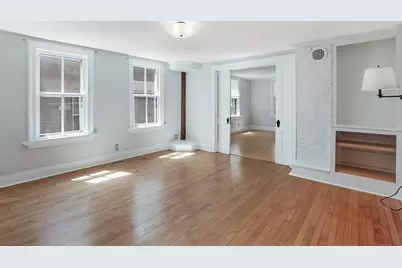 910 S 3rd St, Milwaukee, WI 53204 - Photo 11