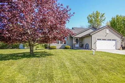 W2408  Julianne St, Ashippun, WI 53066 - Photo 3
