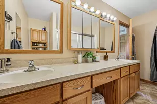 1112 Durango Dr, Hartford, WI 53027 - Photo 21