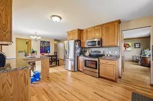 1112 Durango Dr, Hartford, WI 53027 - Photo 11
