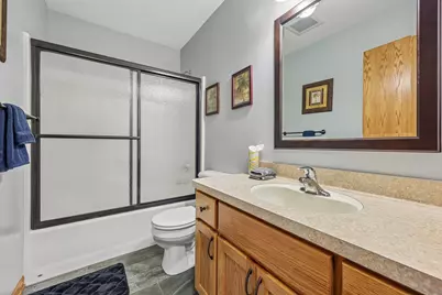 1112  Durango Dr, Hartford, WI 53027 - Photo 35