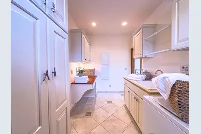 11604 N Granville Rd, Mequon, WI 53097 - Photo 33