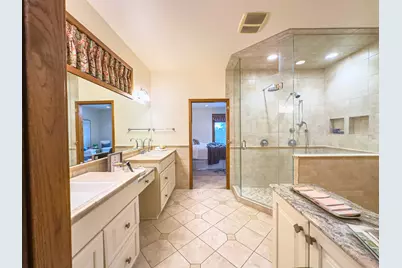 11604 N Granville Rd, Mequon, WI 53097 - Photo 23