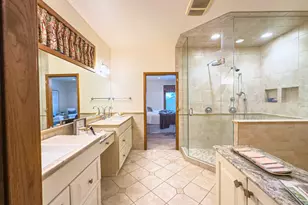 11604 N Granville Rd, Mequon, WI 53097 - Photo 23