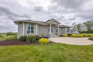 11604 N Granville Rd, Mequon, WI 53097 - Photo 49